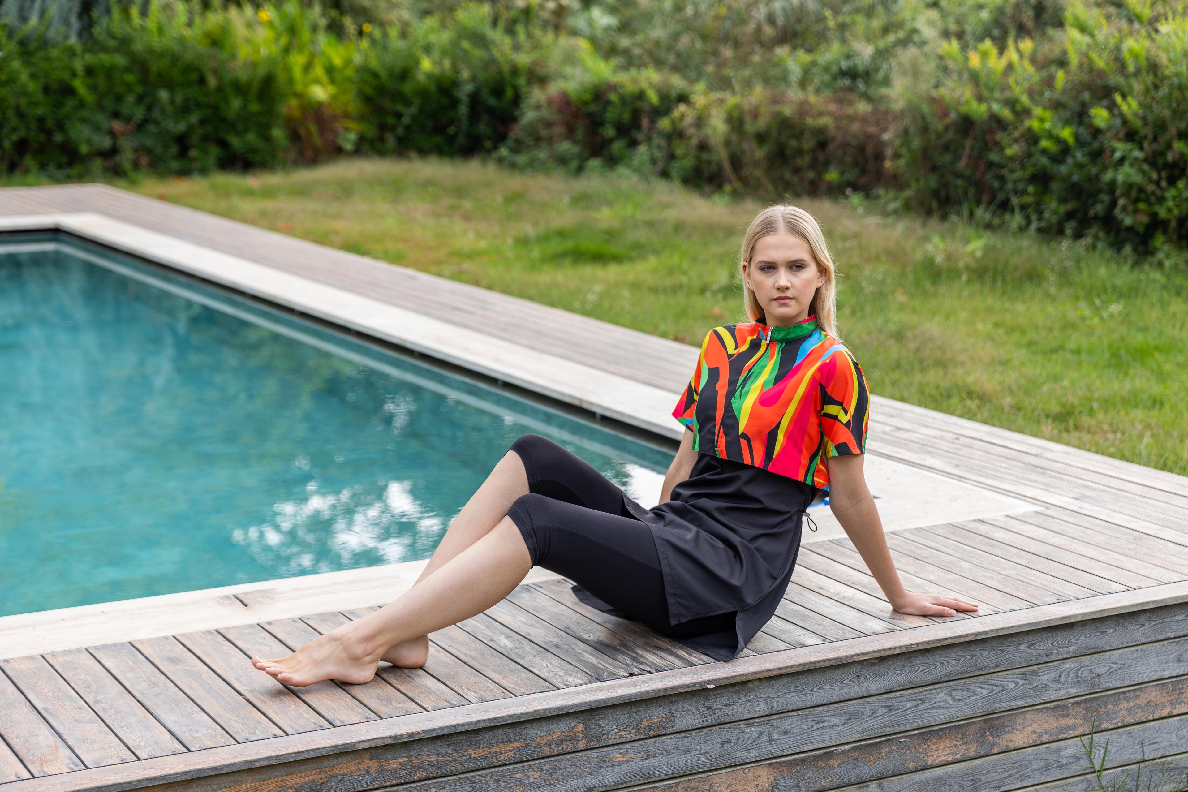 Burkini Virel – Ensemble Sport Chic Multicolore & Noir