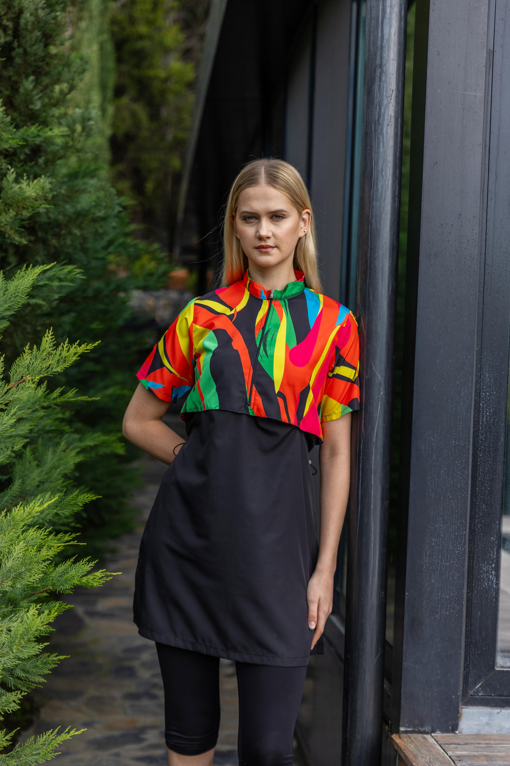 Burkini Virel – Ensemble Sport Chic Multicolore & Noir